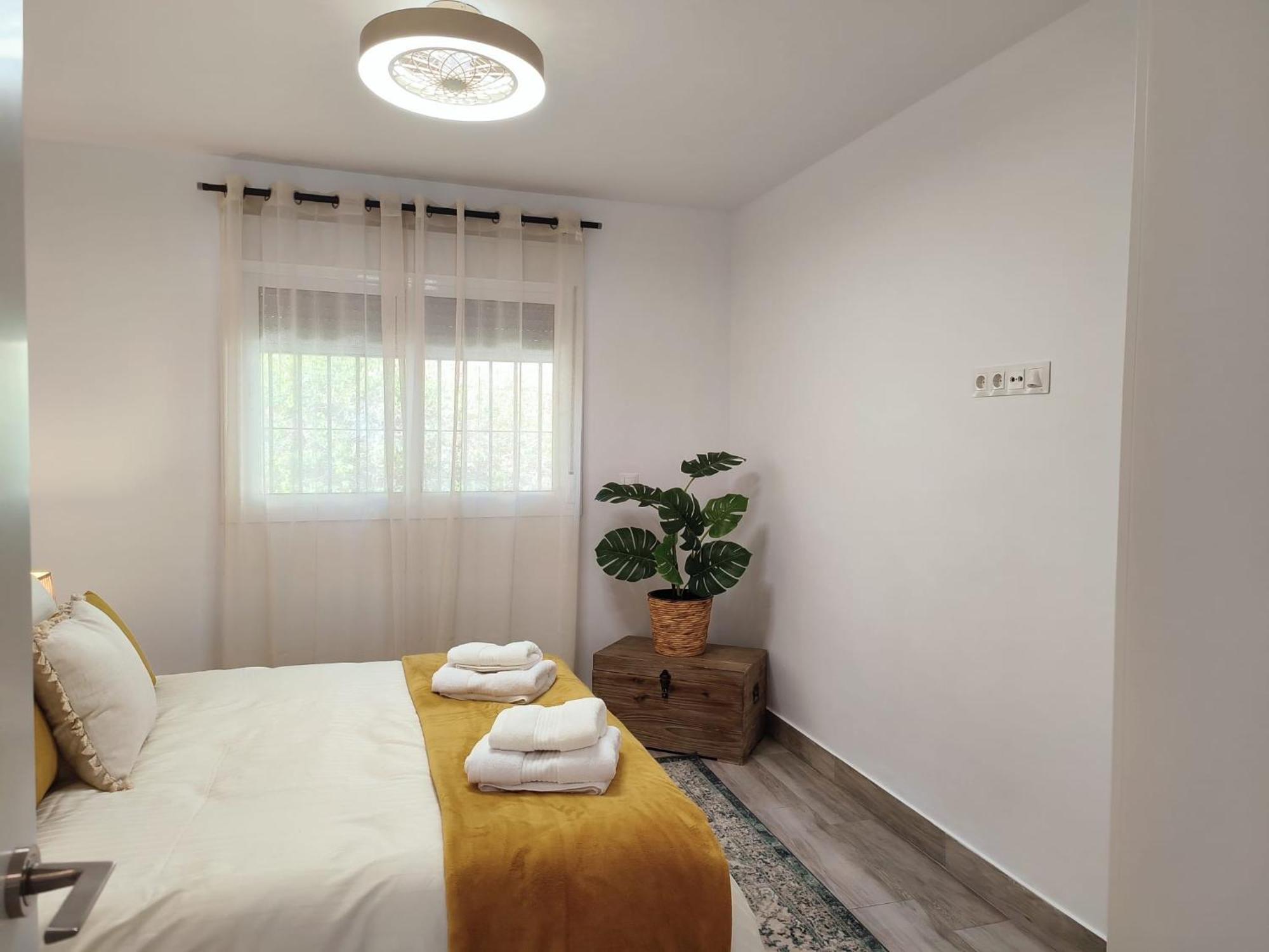 Sea View Apartment In Benalmádena Exteriör bild